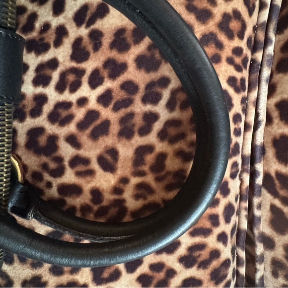 Marc Jacobs Zebra Print Satchel with Black Accents - Picture 5 of 8